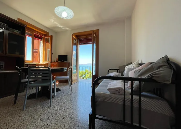 Torri Panoramic Apartment